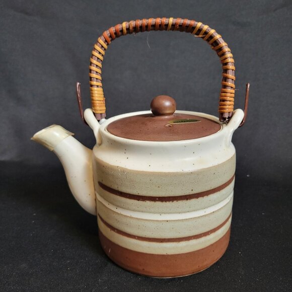 Otagiri Teapot Stoneware 4 cup Hand Crafted Japan Brown with Rattan Handle - Picture 2 of 8